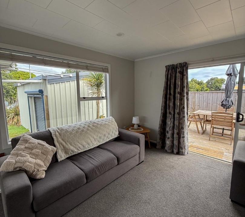 Photo of Others in Raglan