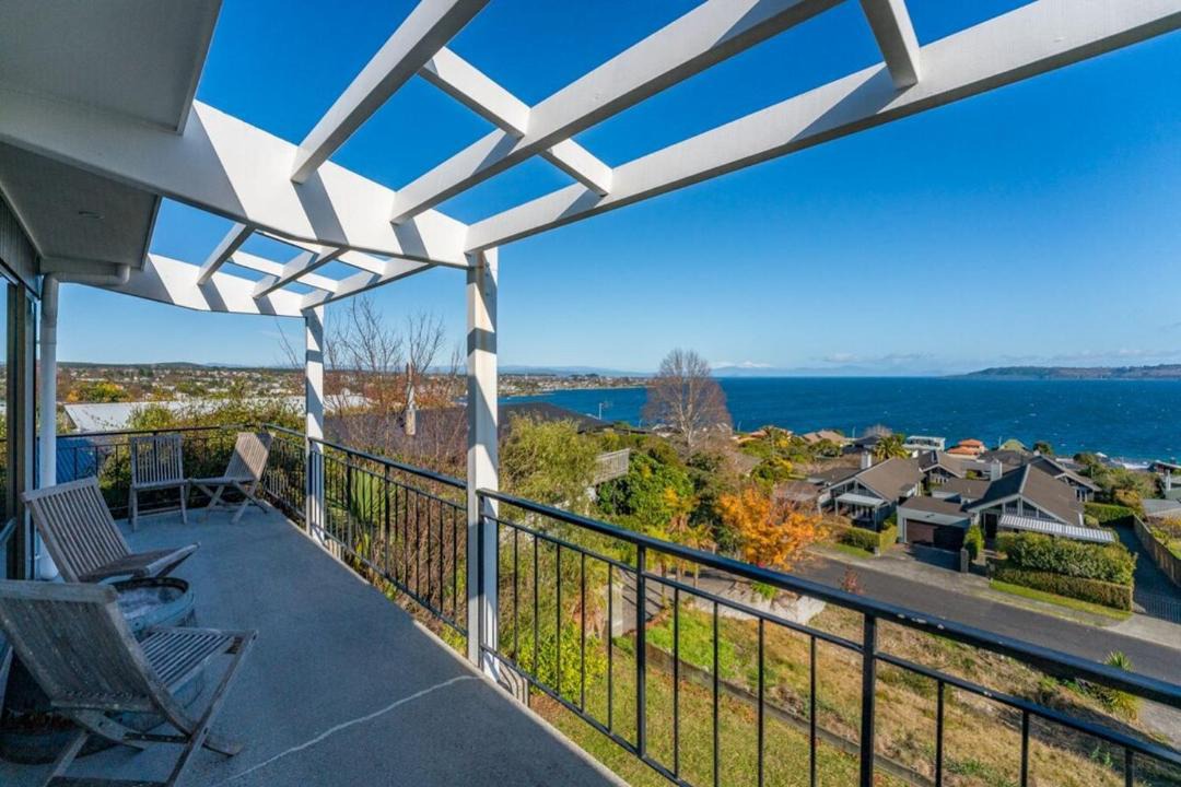 Photo of Patio Balcony in Hilltop