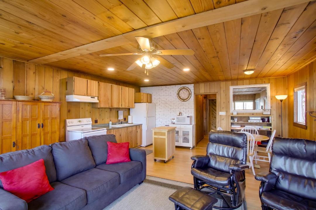 Photo of Others in Diamond Lake