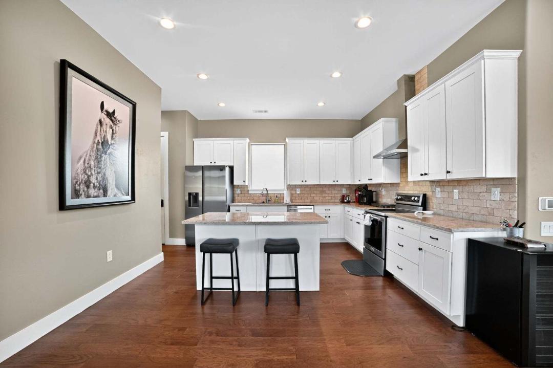Photo of Kitchen in Horseshoe Bay West