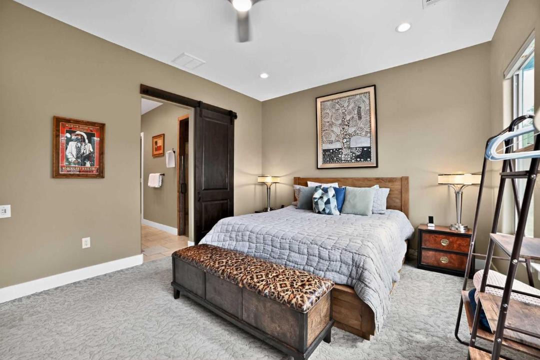 Photo of Bedroom in Horseshoe Bay West