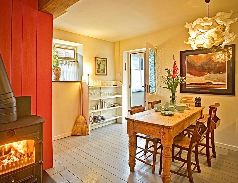 Photo of Others in Field Dalling