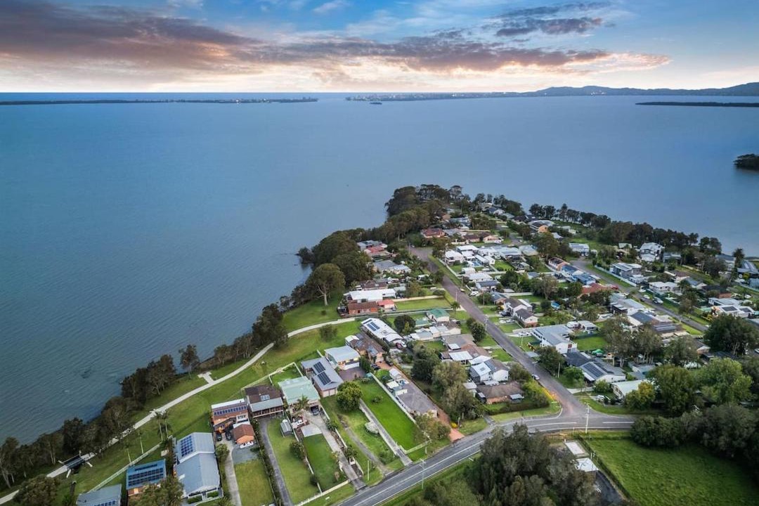 Photo of Others in Tuggerawong