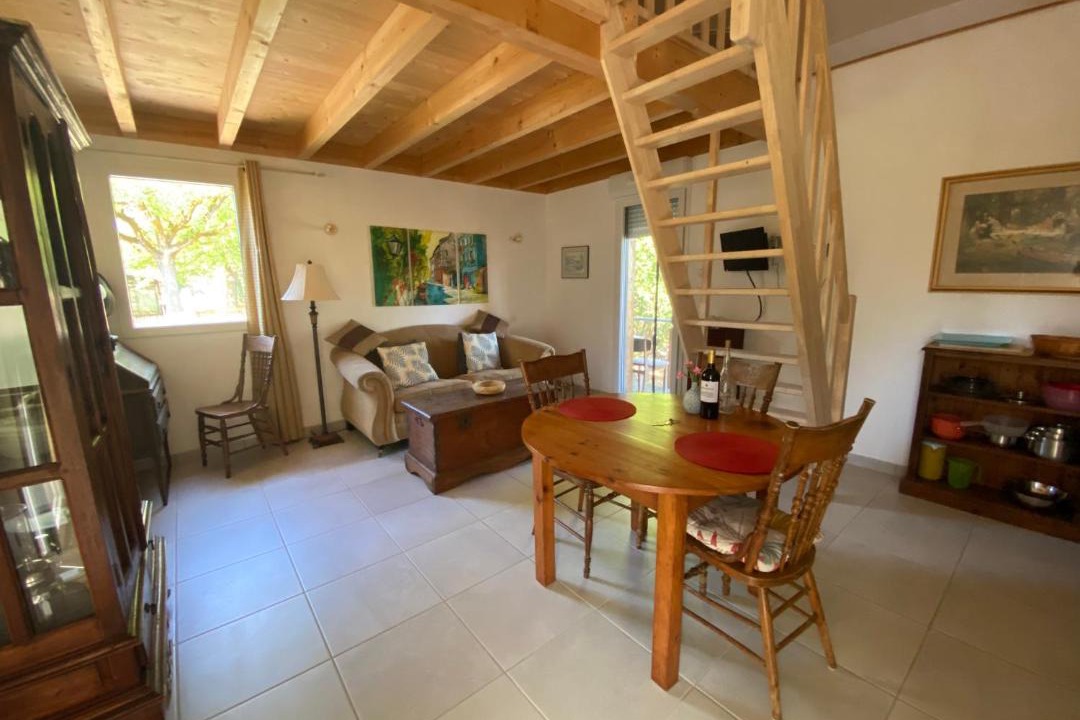 Photo of Others in Valojoulx