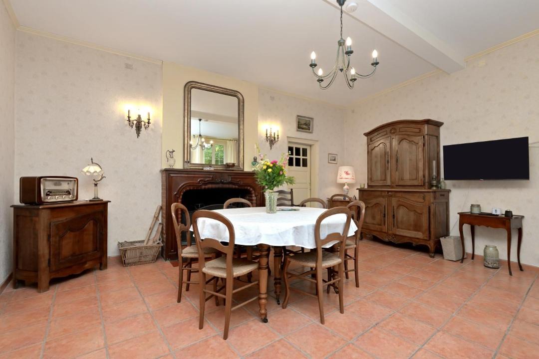 Photo of Others in Aspet