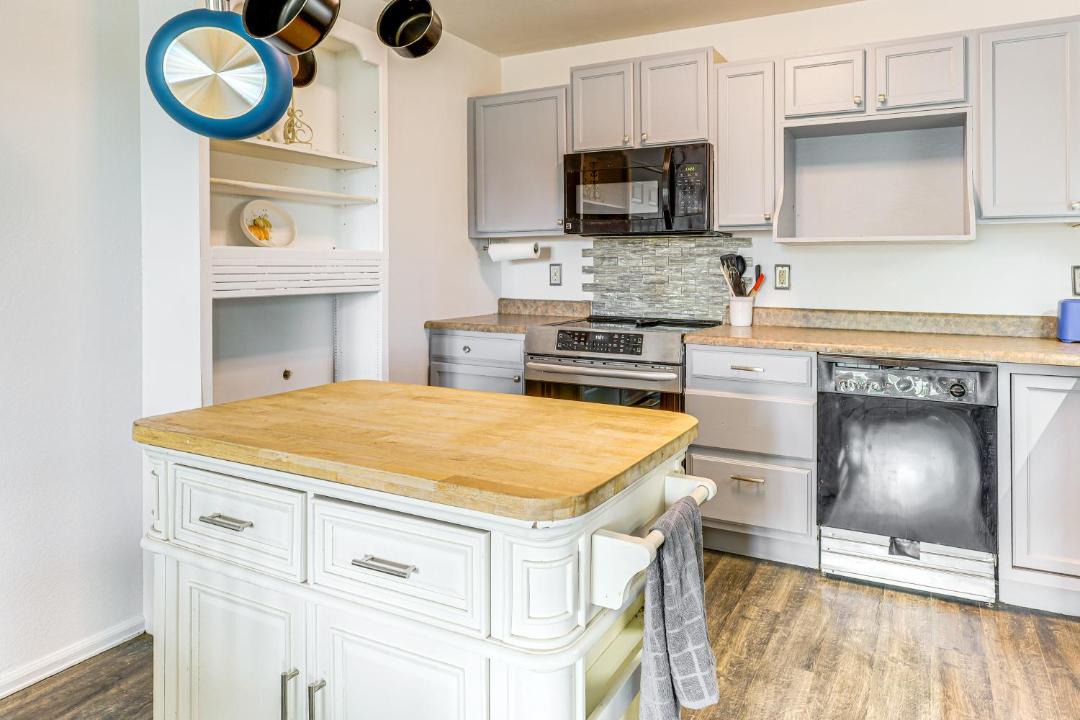 Photo of Kitchen in Pueblo West
