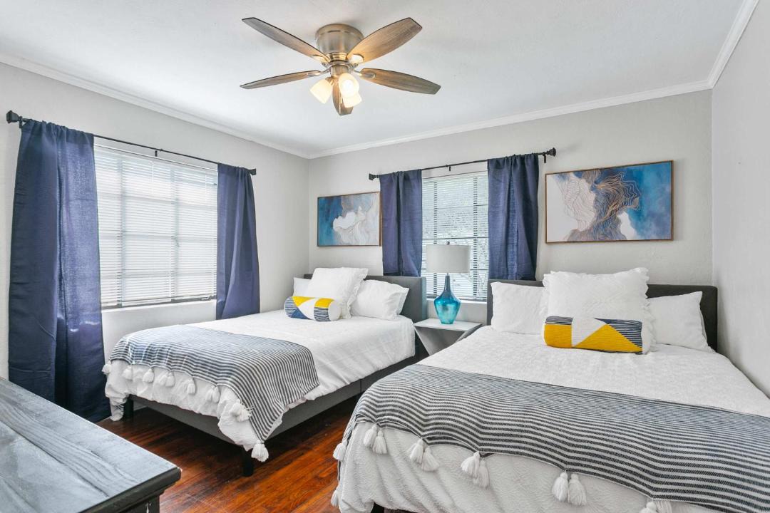 Photo of Bedroom in Riverside Heights