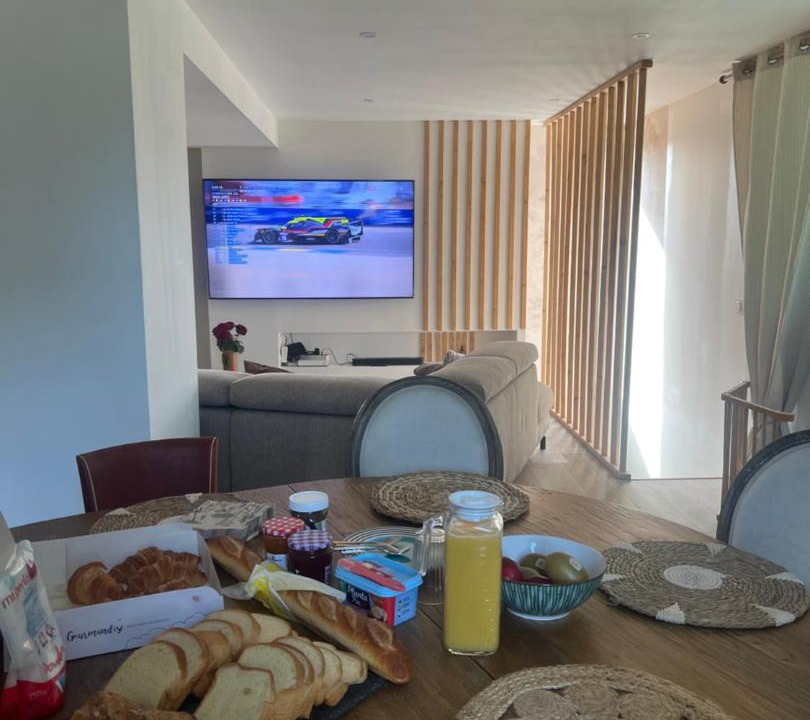 Photo of Others in Guecelard