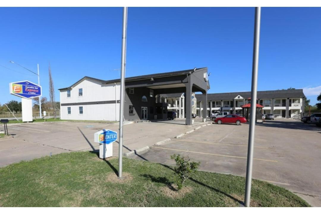 Photo of Others in Cuero