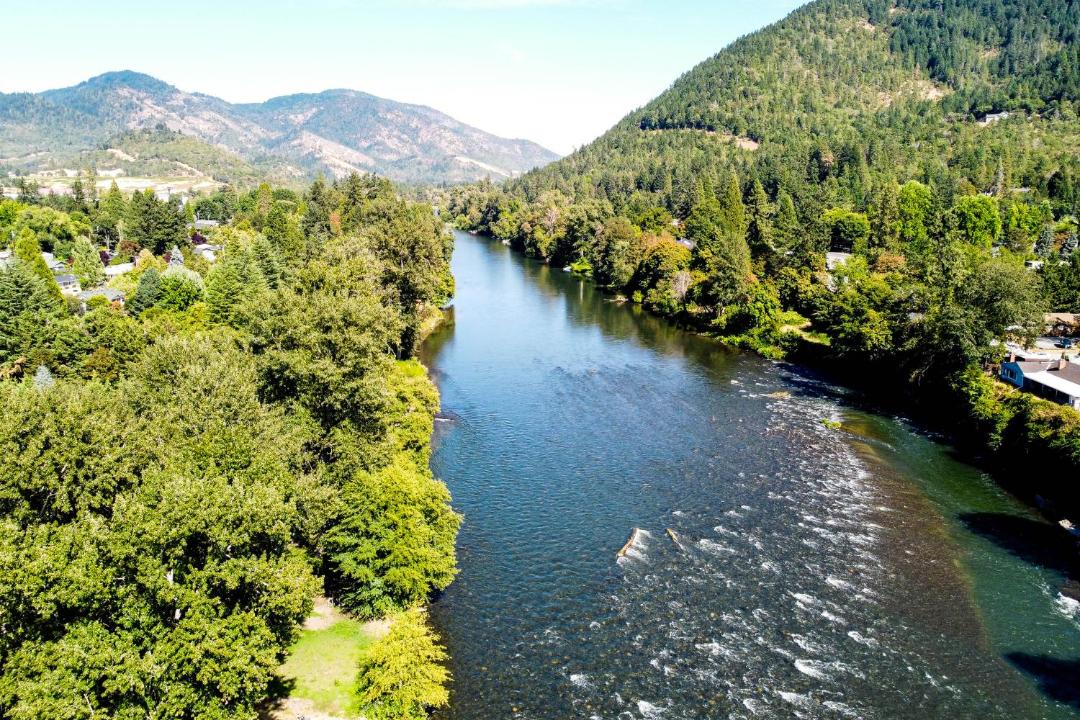 Photo of Others in Grants Pass