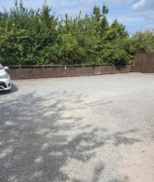 Photo of Outdoor in Hewish