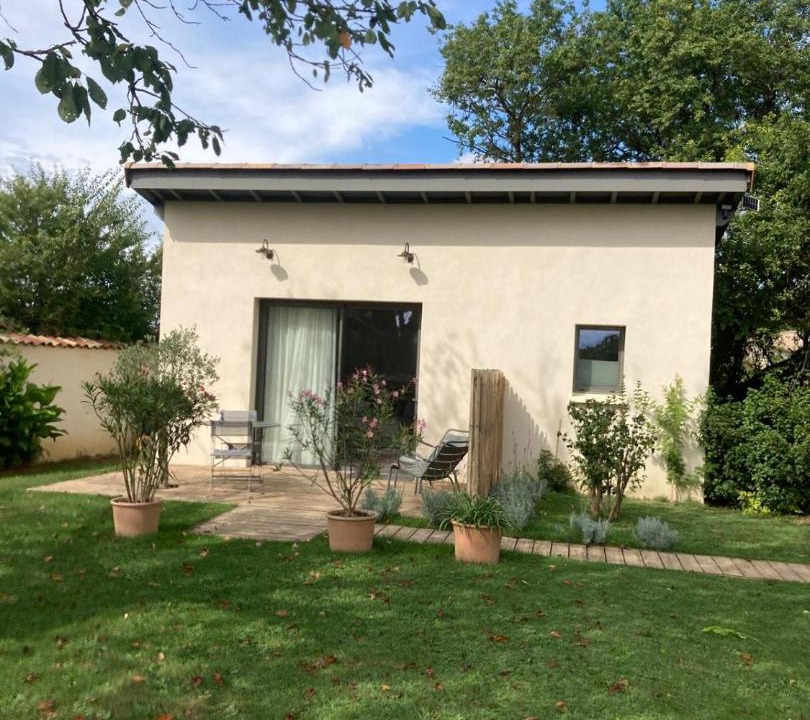 Photo of Others in Genay