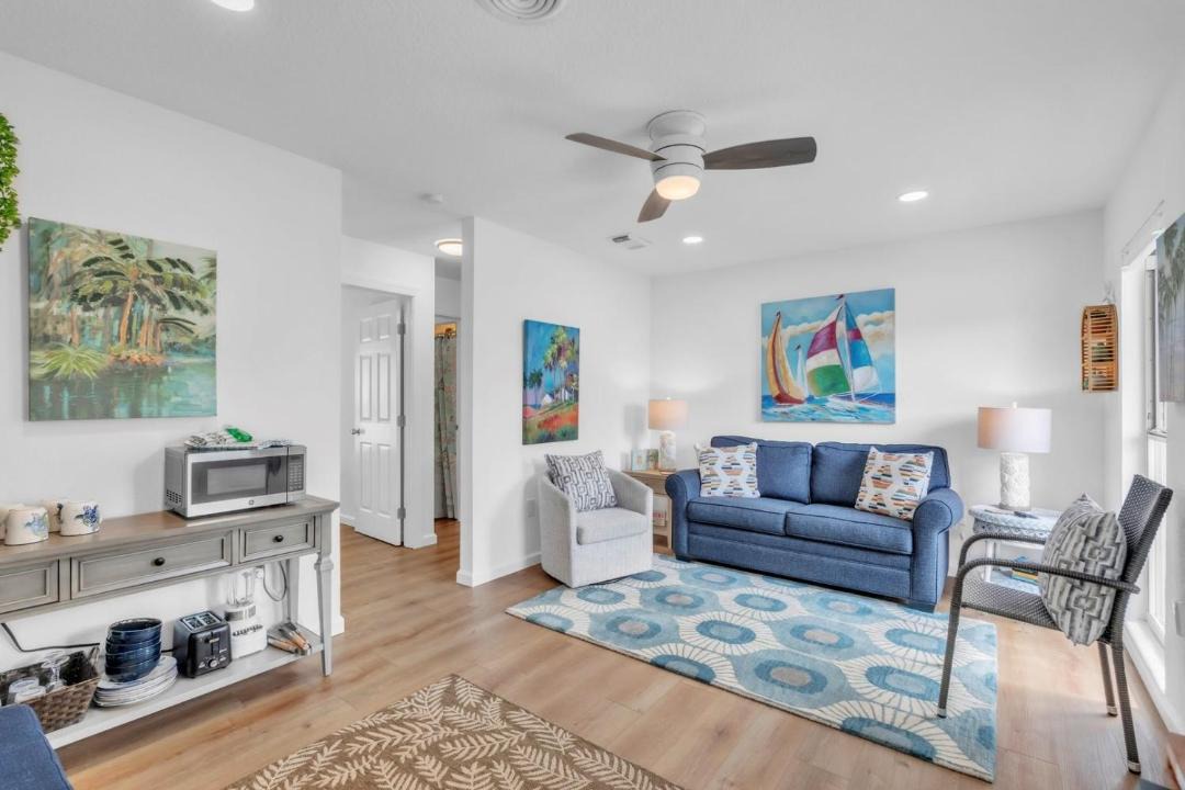 Photo of Others in Anna Maria