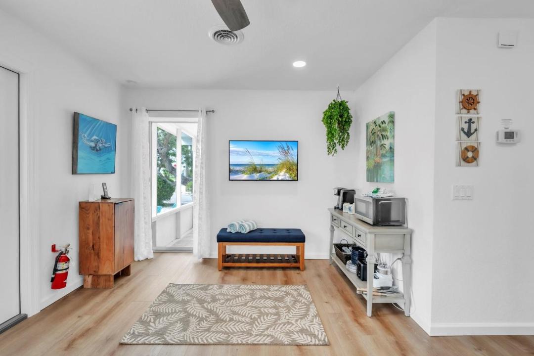 Photo of Others in Anna Maria