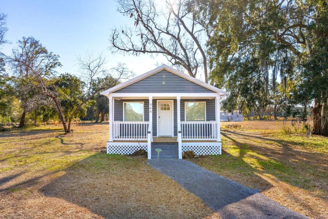 Photo of Others in Edisto Island