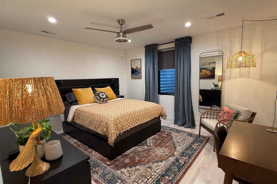 Photo of Bedroom in Old Town West