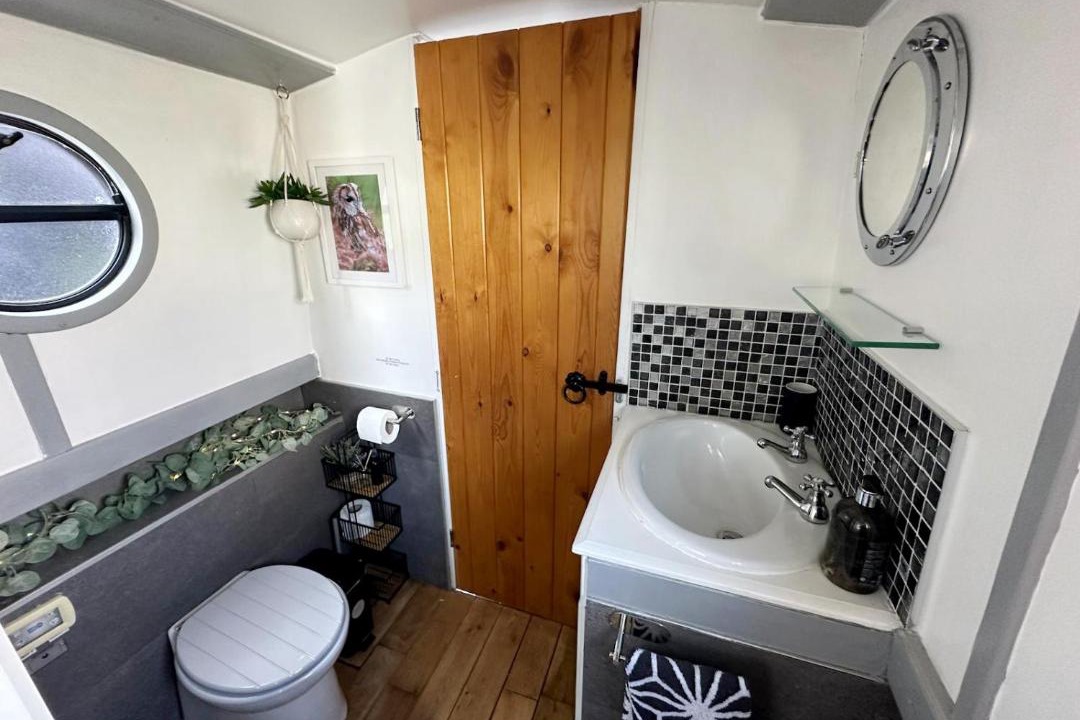 Photo of Bathroom in Runnymede