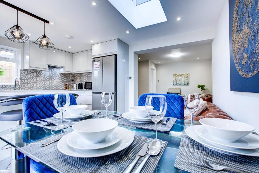 Photo of Others in Reading