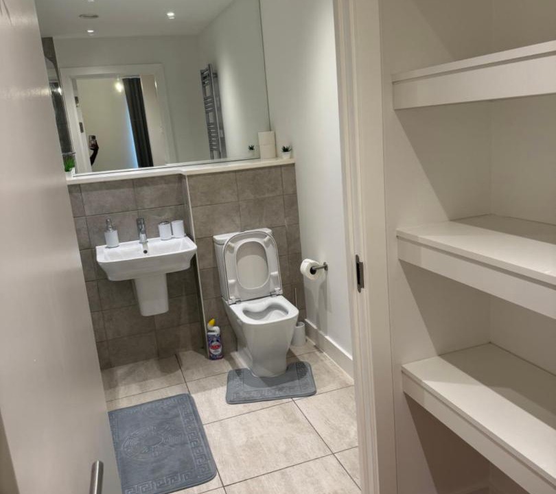 Photo of Bathroom in Gascoigne