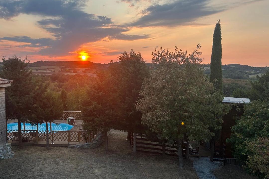 Photo of Others in Montgradail