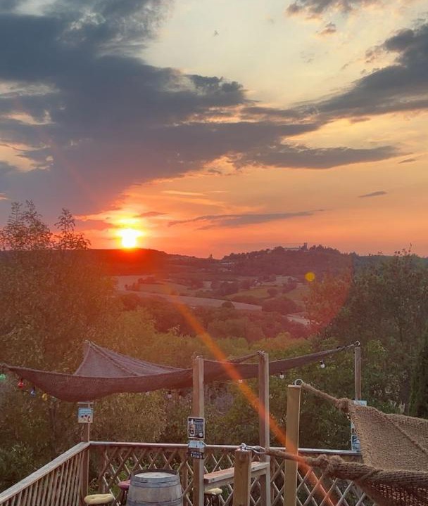 Photo of Others in Montgradail