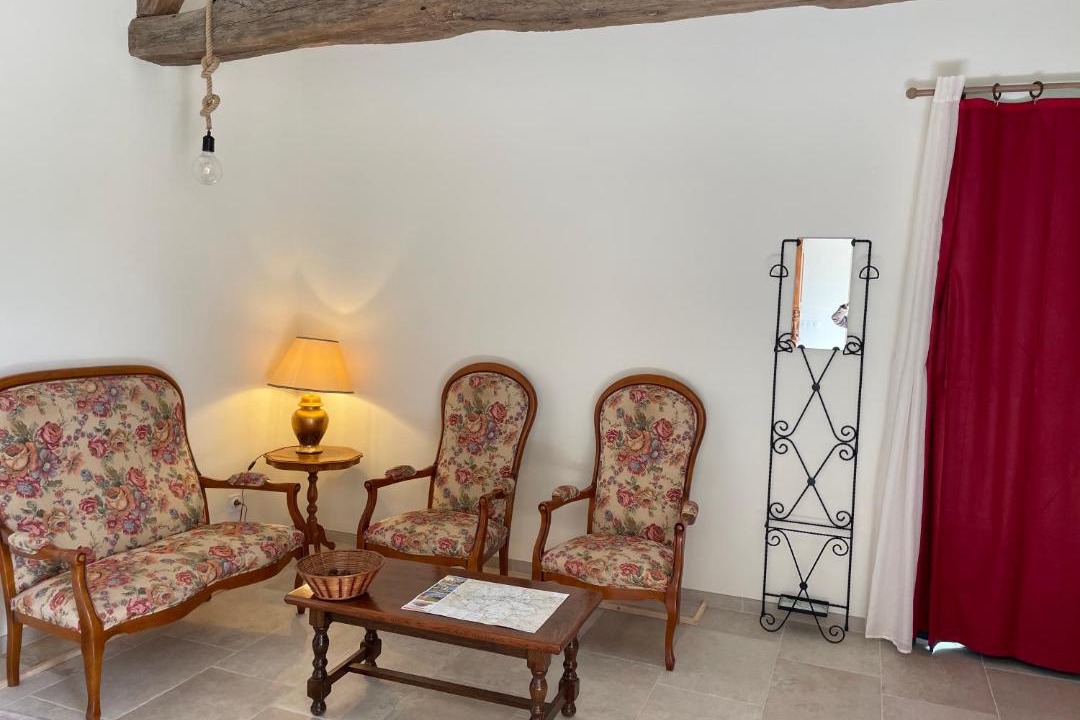 Photo of Others in Brehemont