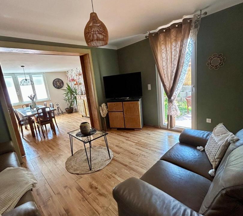 Photo of Others in Bitche