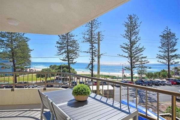 Photo of Patio Balcony in Burleigh Heads