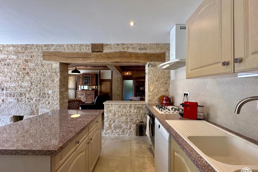 Photo of Kitchen in Leuglay