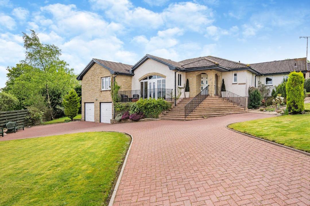 Photo of Others in Powmill