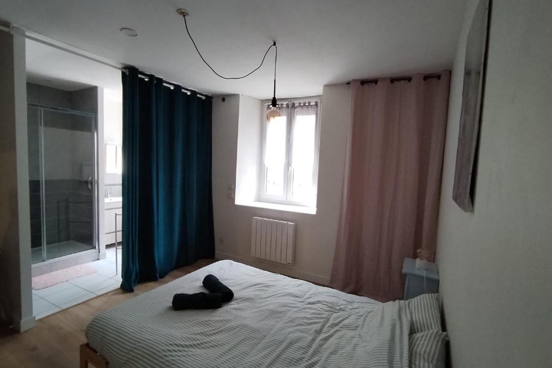 Photo of Bedroom in L'Albenc