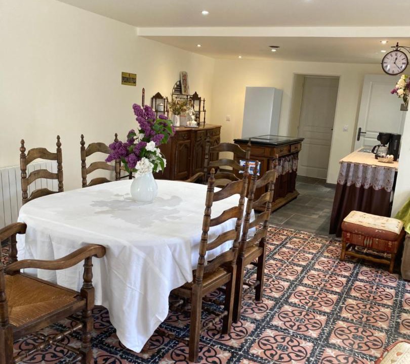 Photo of Others in Guillon