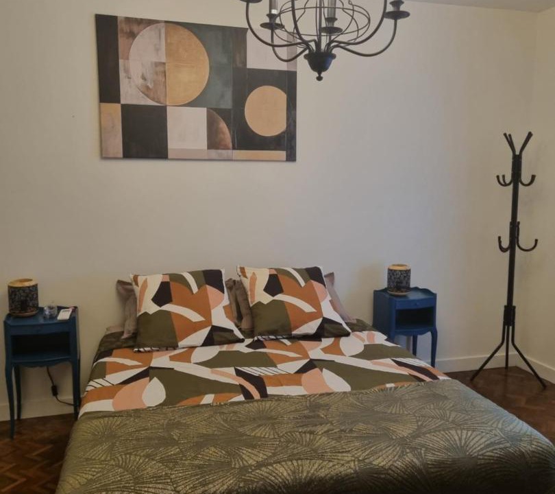 Photo of Bedroom in Saint-Meme-les-Carrieres