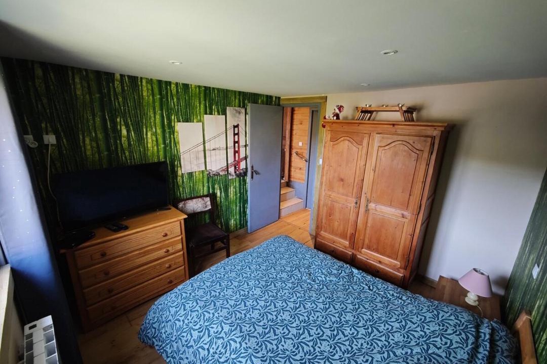 Photo of Bedroom in Valmont