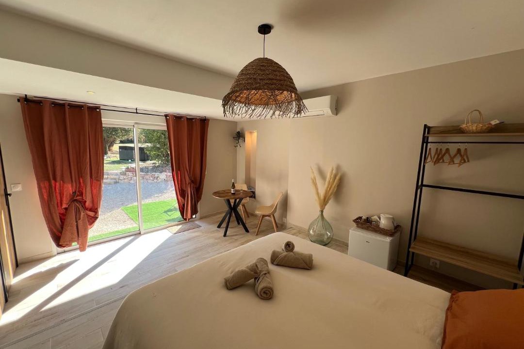Photo of Bedroom in Salvagnac