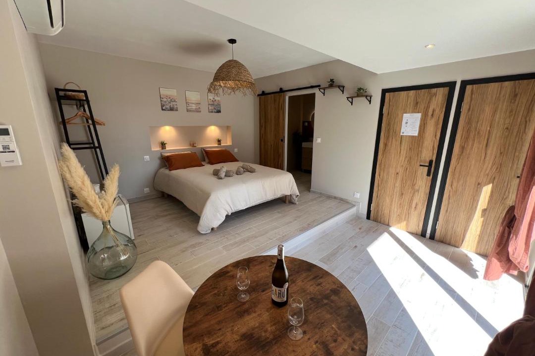 Photo of Bedroom in Salvagnac