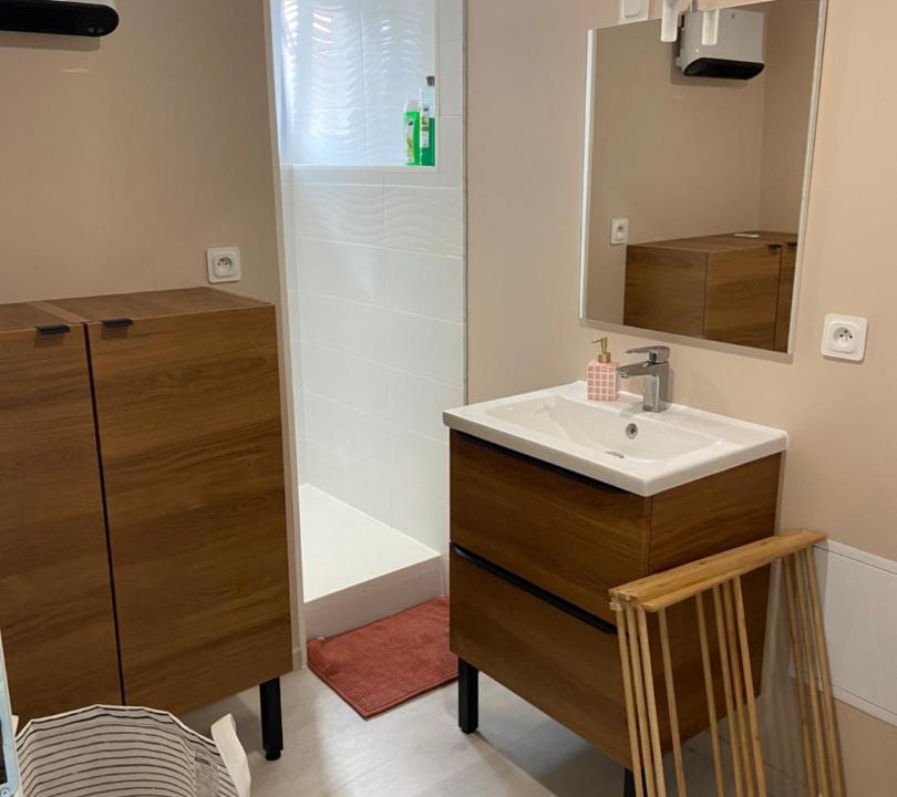 Photo of Bathroom in Bruay-la-Buissiere
