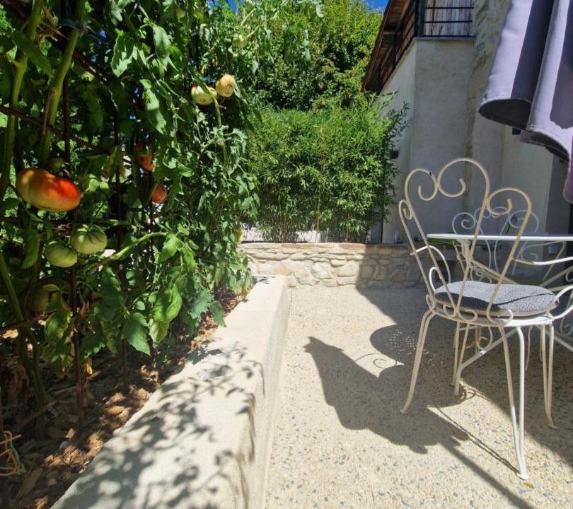 Photo of Others in Peyrus