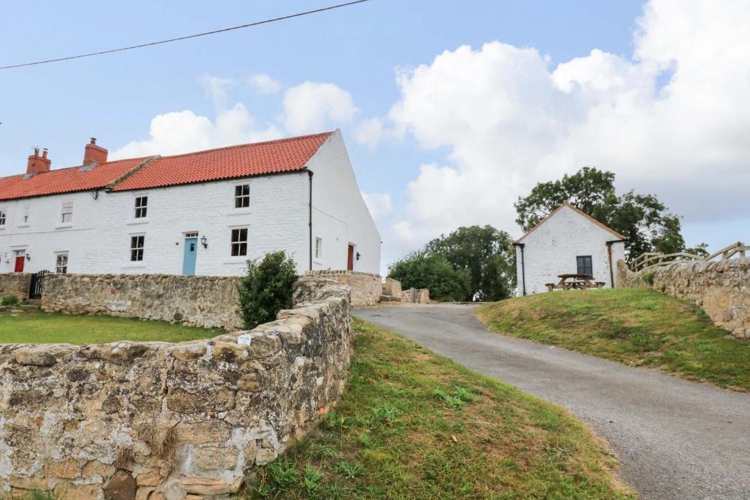 Photo of Others in Headlam