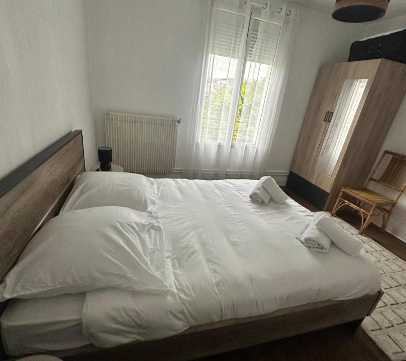 Photo of Bedroom in Saint-Pierre-des-Corps