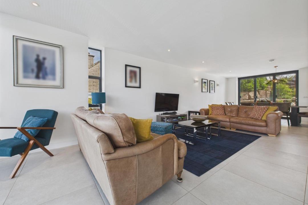 Photo of Others in Tansley