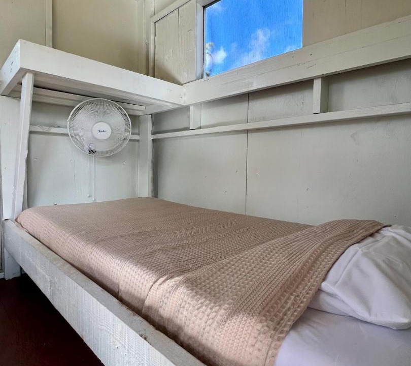 Photo of Others in Laie