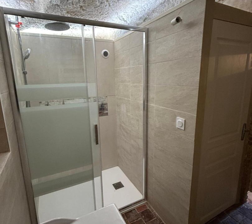 Photo of Bathroom in Villaines-les-Rochers