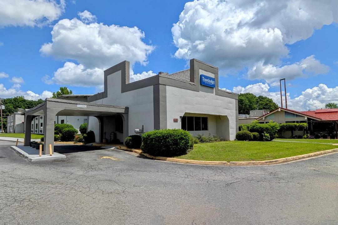Photo of Buildings in Forsyth