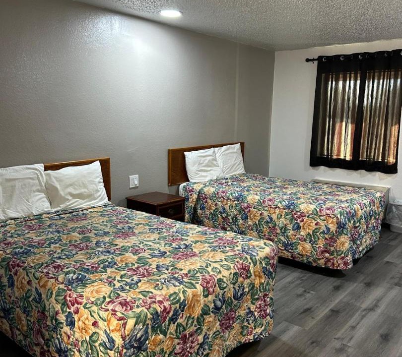 Photo of Bedroom in Hubbard