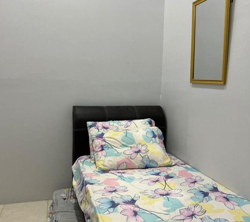 Photo of Bedroom in Ayer Molek