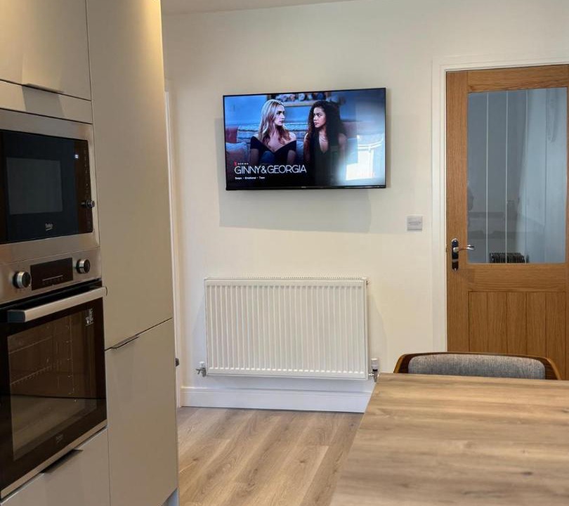 Photo of Kitchen in Abercwmboi