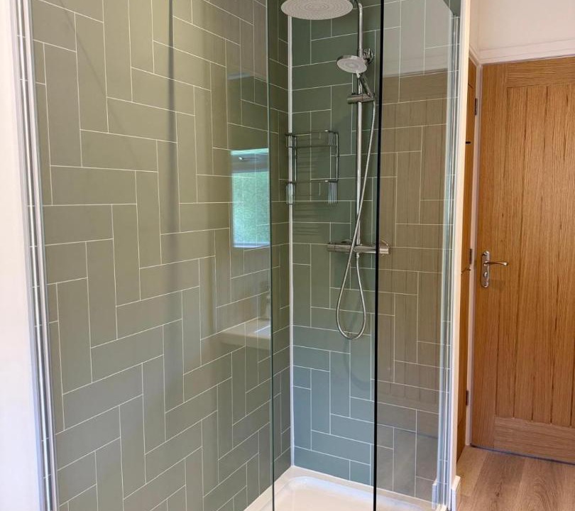 Photo of Bathroom in Abercwmboi