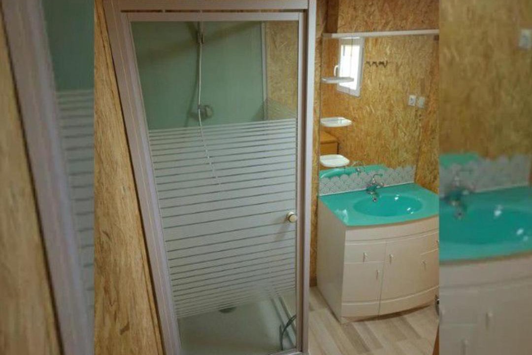 Photo of Bathroom in Les Grandes-Ventes