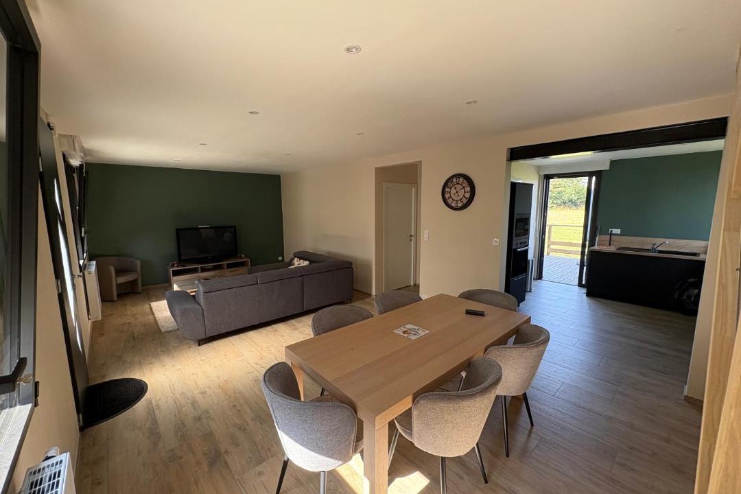 Photo of Others in Credin